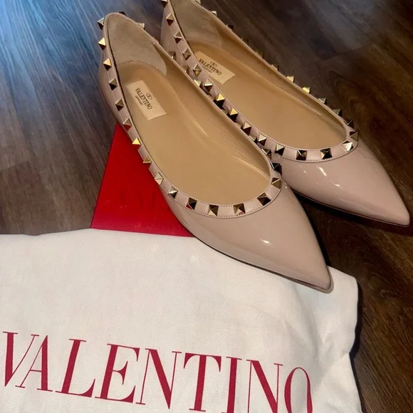 Valentino Garavani Rockstud Patent Leather Ballet Flats - Picture 1 of 4